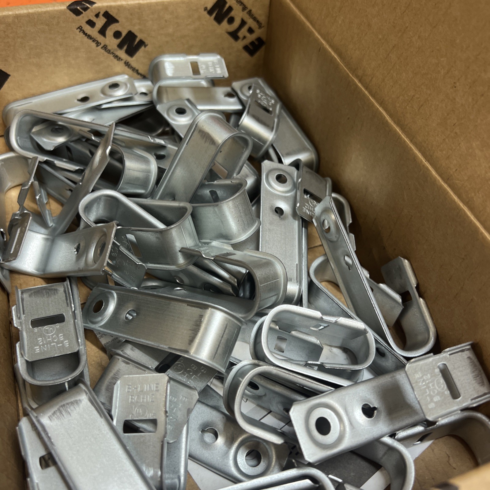 (50) 3/4” J Hook Cat12 BCH12 Eaton B-Line Data Low Voltage Cable Hooks .75" ED4U