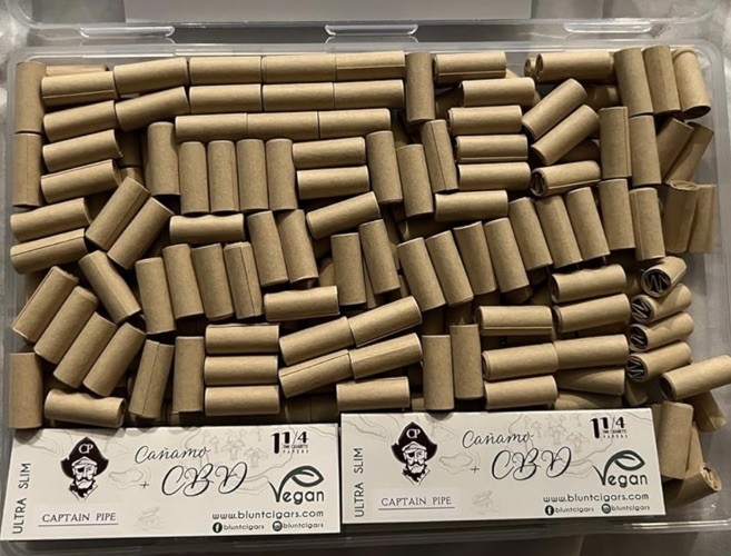 Conebarn Combo 200 Unbleached Hemp Rolling Papers & 200 Filter Tips