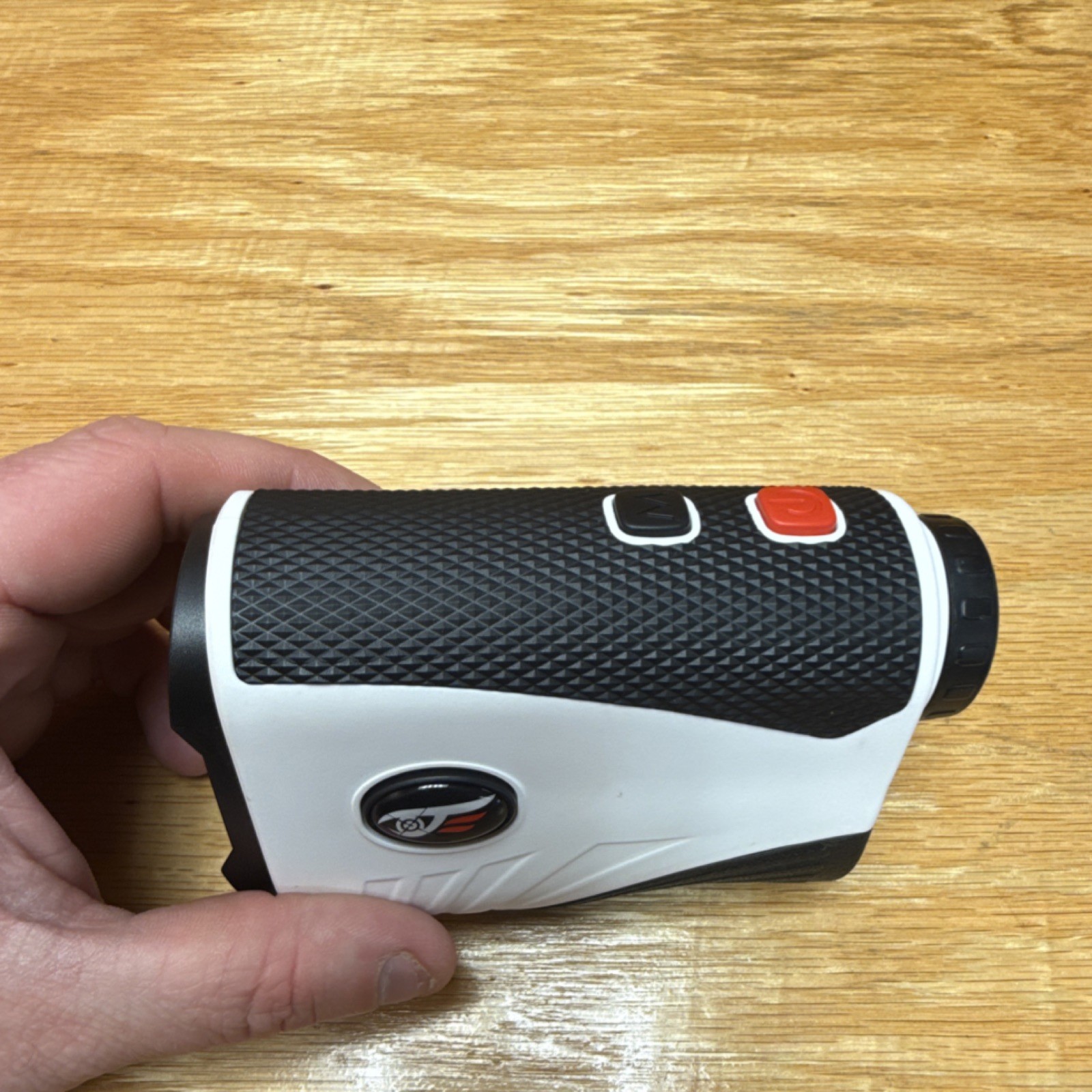 Vykure golf range finder 7x magnification slope mode Flag Pin Locking 1200 Yards