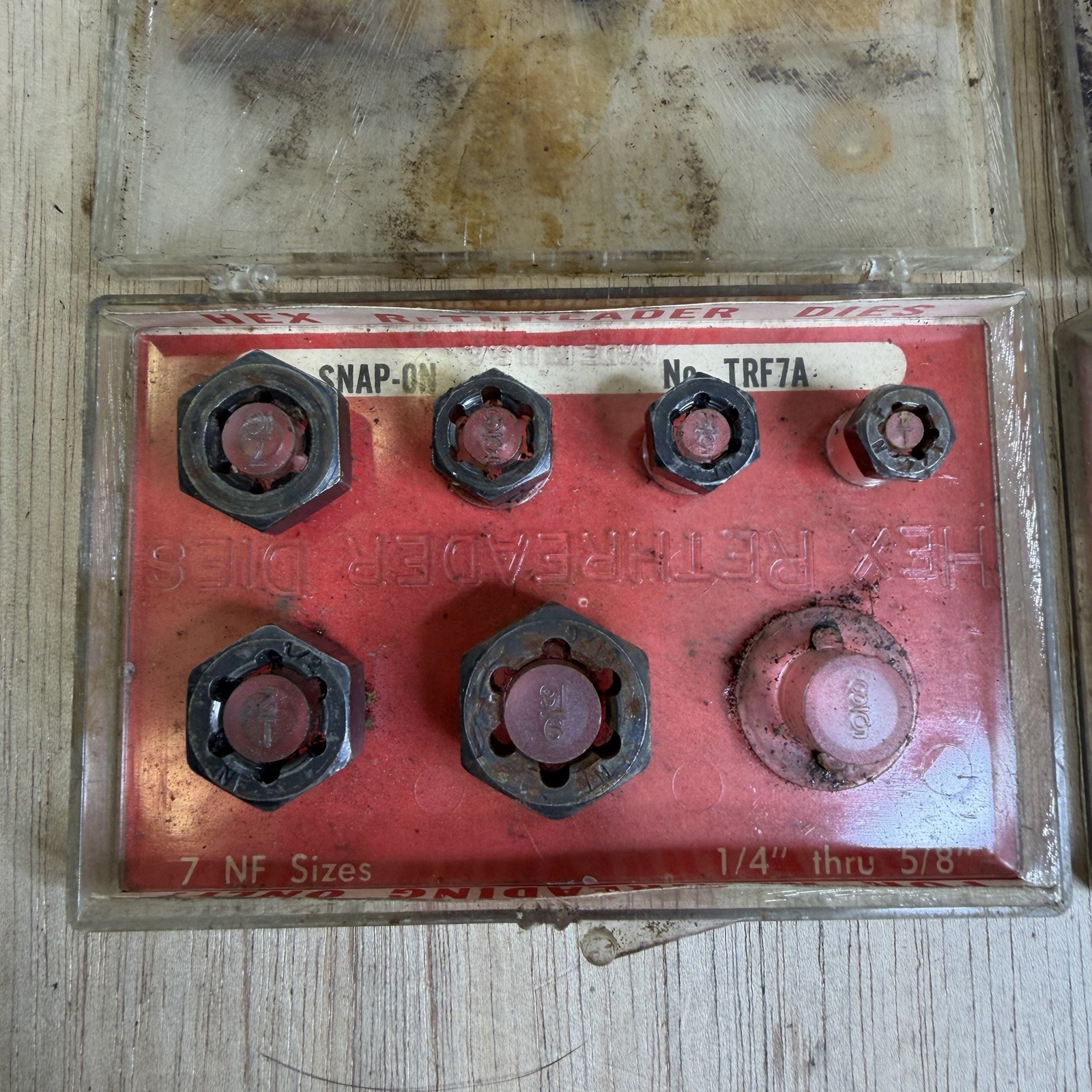 VTG SNAP ON TRF7A & TRC7A RE-THREADER DIE SETS SAE & HEX COURSE & FINE