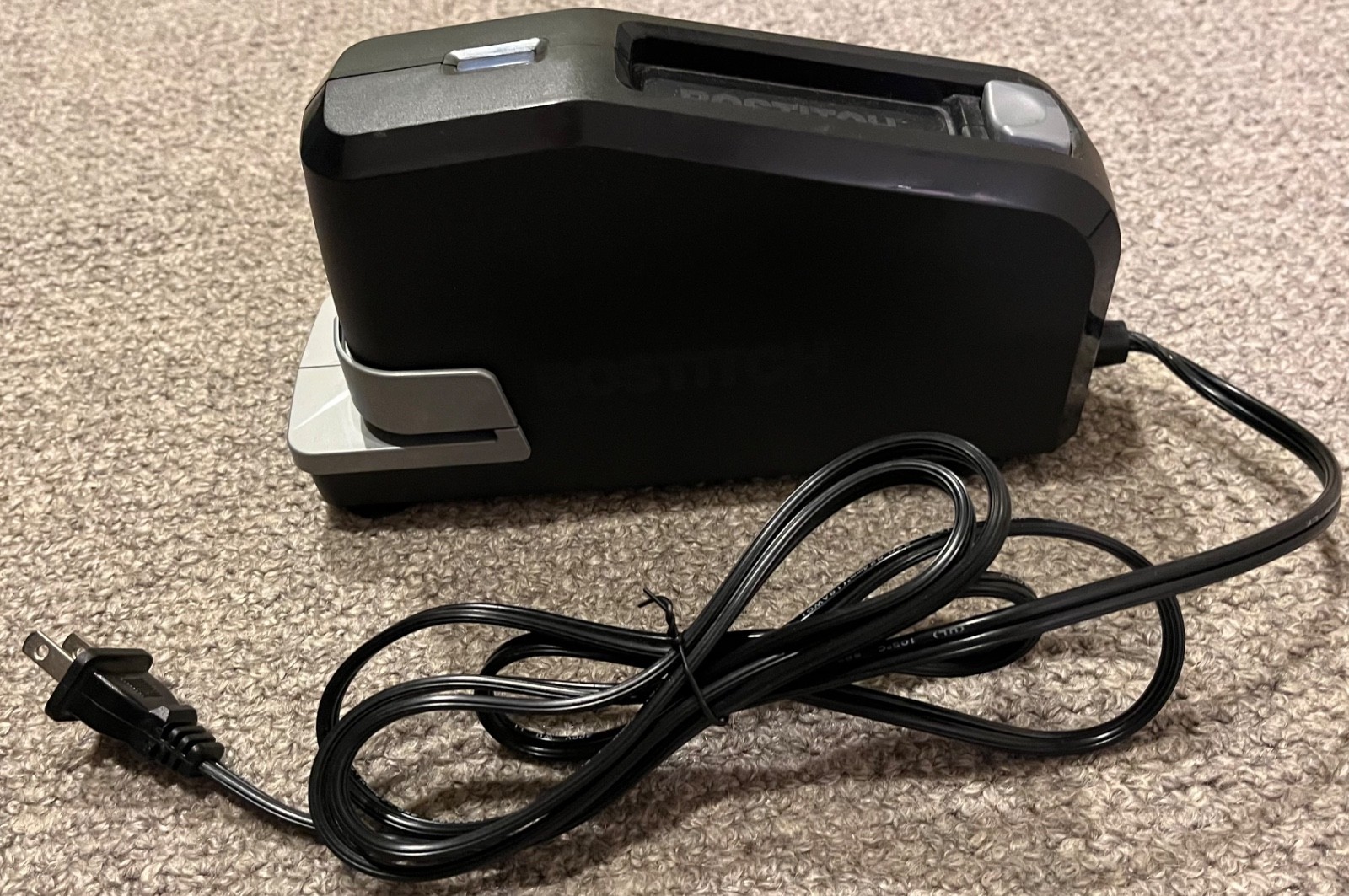 Bostitch Electric Desktop Stapler #02210 w/staples--Excellent Condition