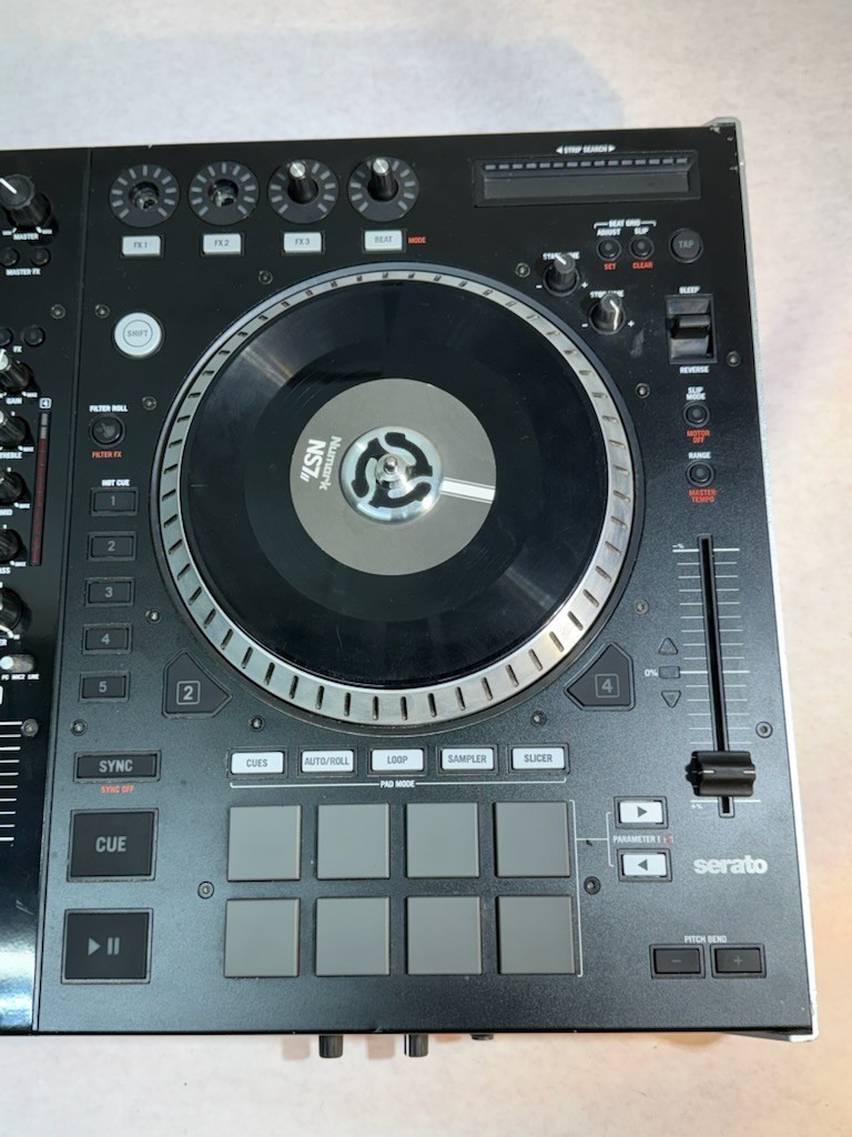 Numark NS7II 4 Channel Motorized Digital DJ Controller & Mixer *READ