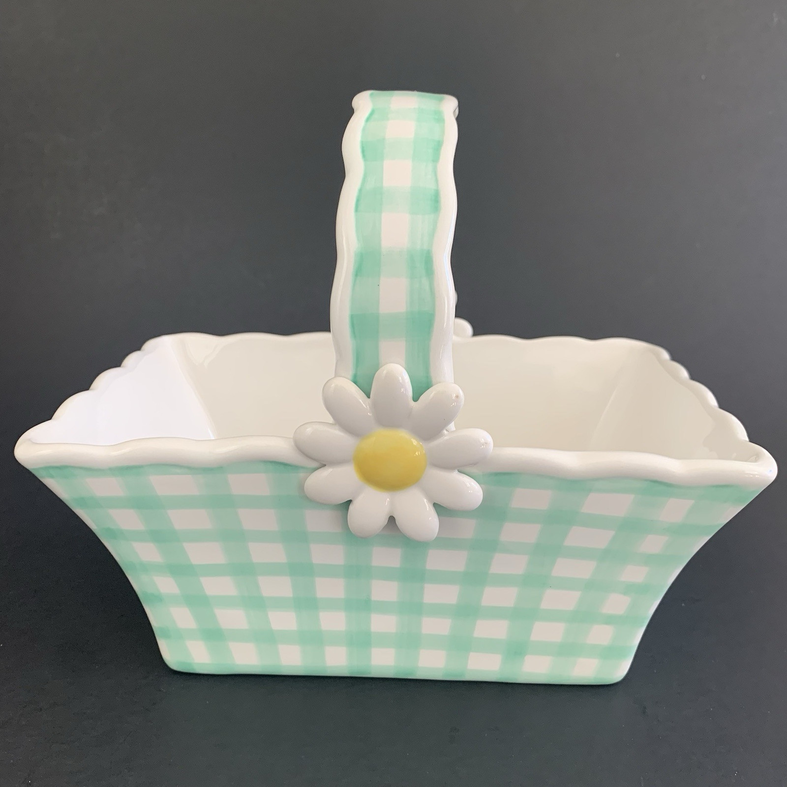 Gingham Green and White Daisy Flower Basket Ceramic