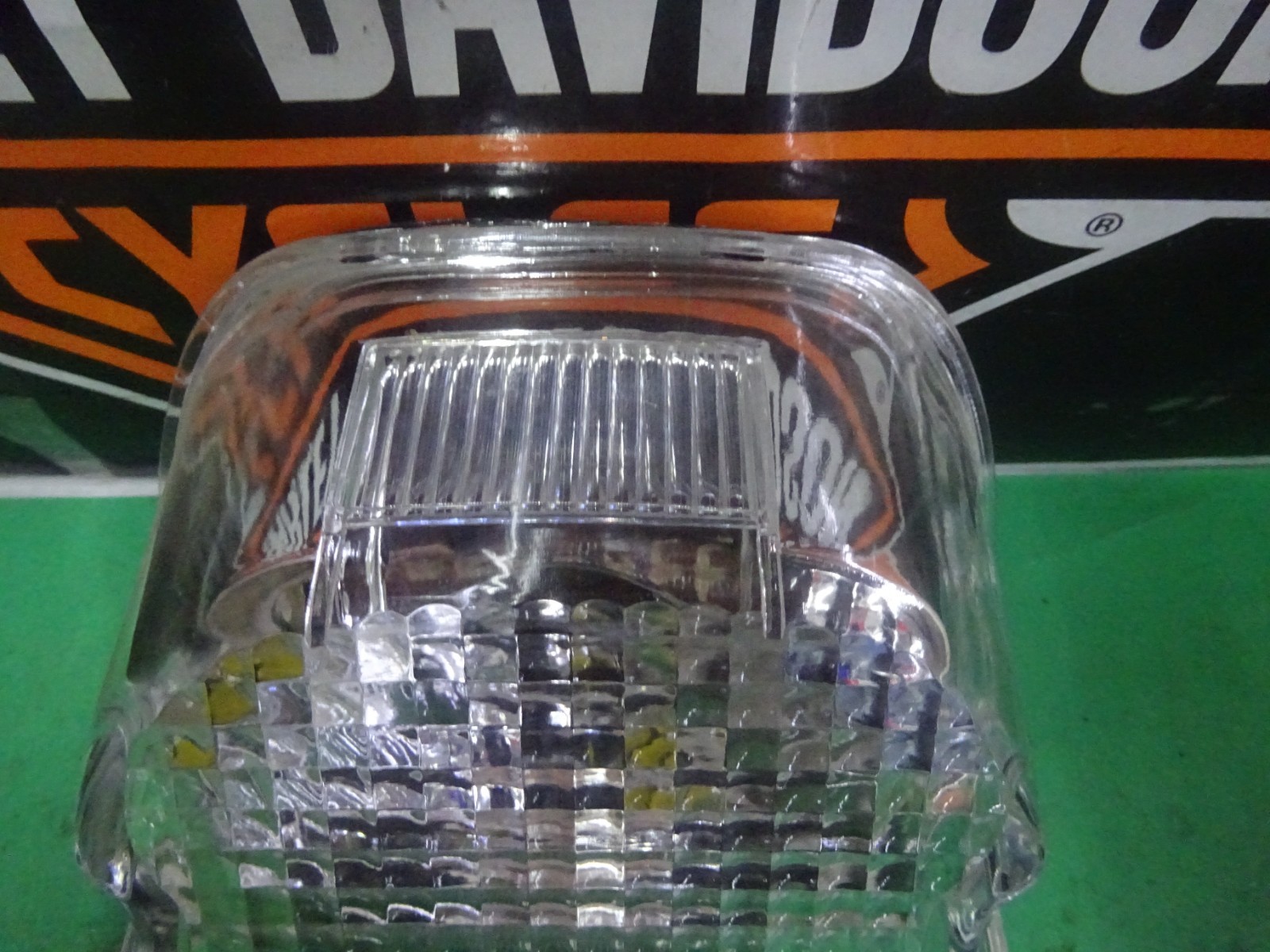 Harley BTs XLs CHOICE of Rpl 99-03 LAYDOWN CLEAR TAILLIGHT LENS TOP/BOT WINDOW