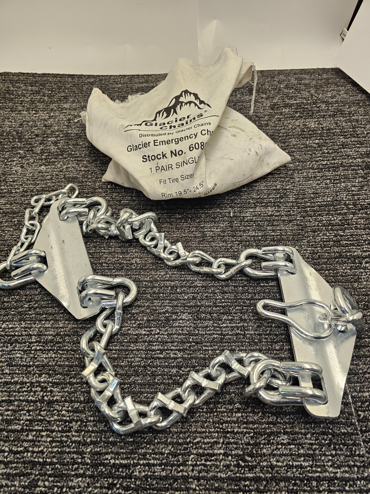 Glacier Chain 6085V Glacier Emergency Truck Chain for Rim 19.5"-24.5"