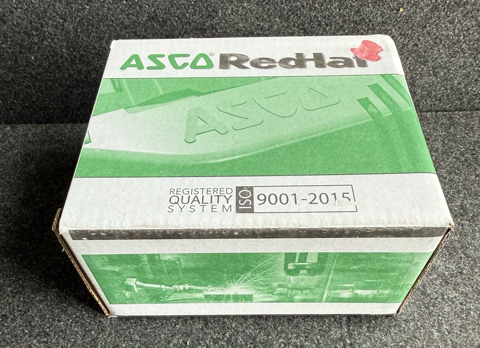 Asco Redhat 8222G095 3/4" steam solenoid Valve 120VAC 120/60 2W new in Box
