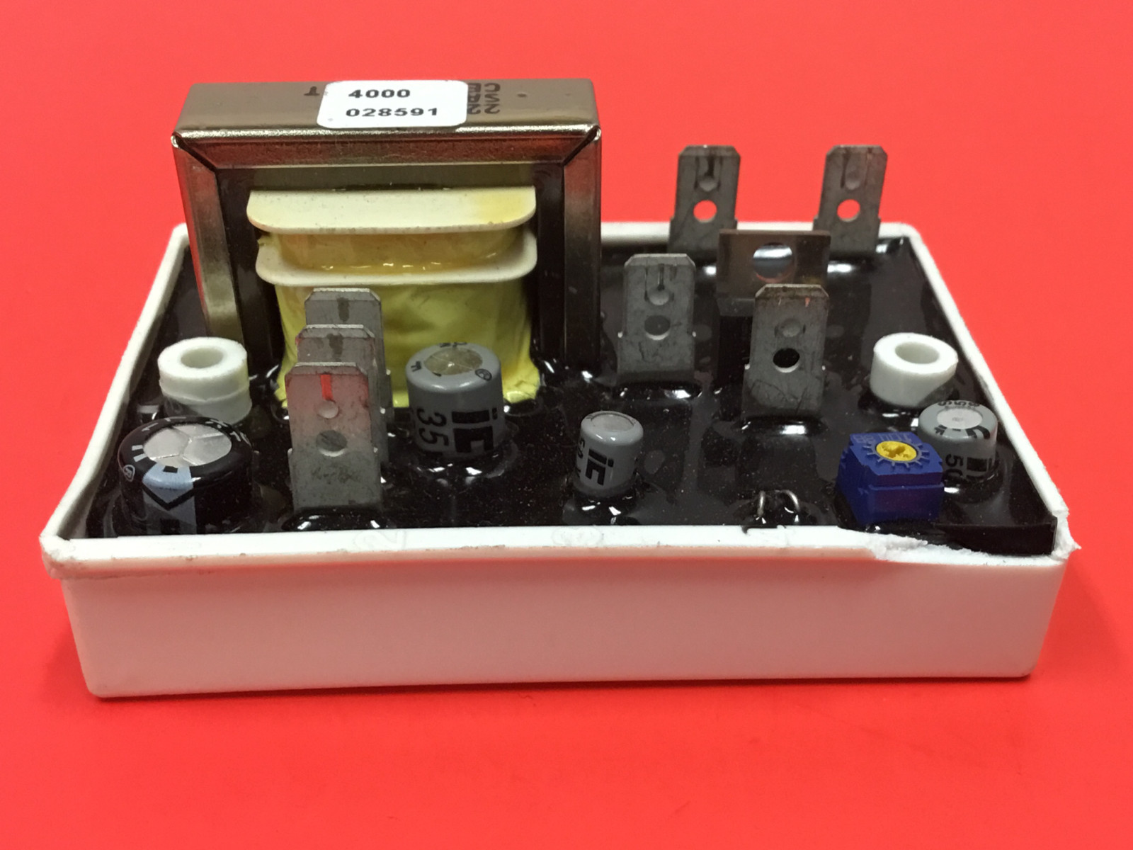 Thermalogic - P/N: AA-4011 - Temperature Controller - UNUSED