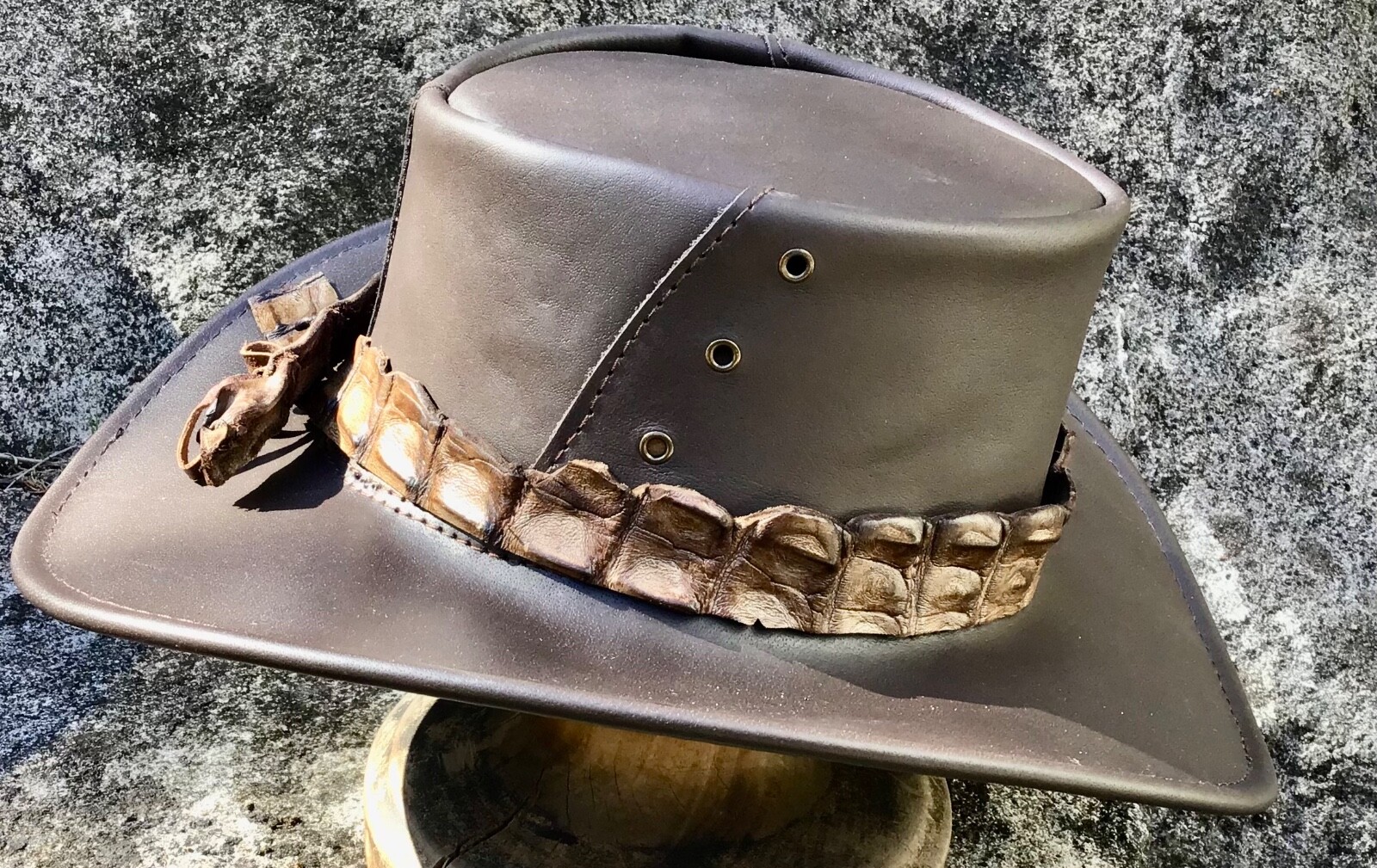 Genuine crocodile Leather skin hide hat band  exotic unique stunning Dundee.