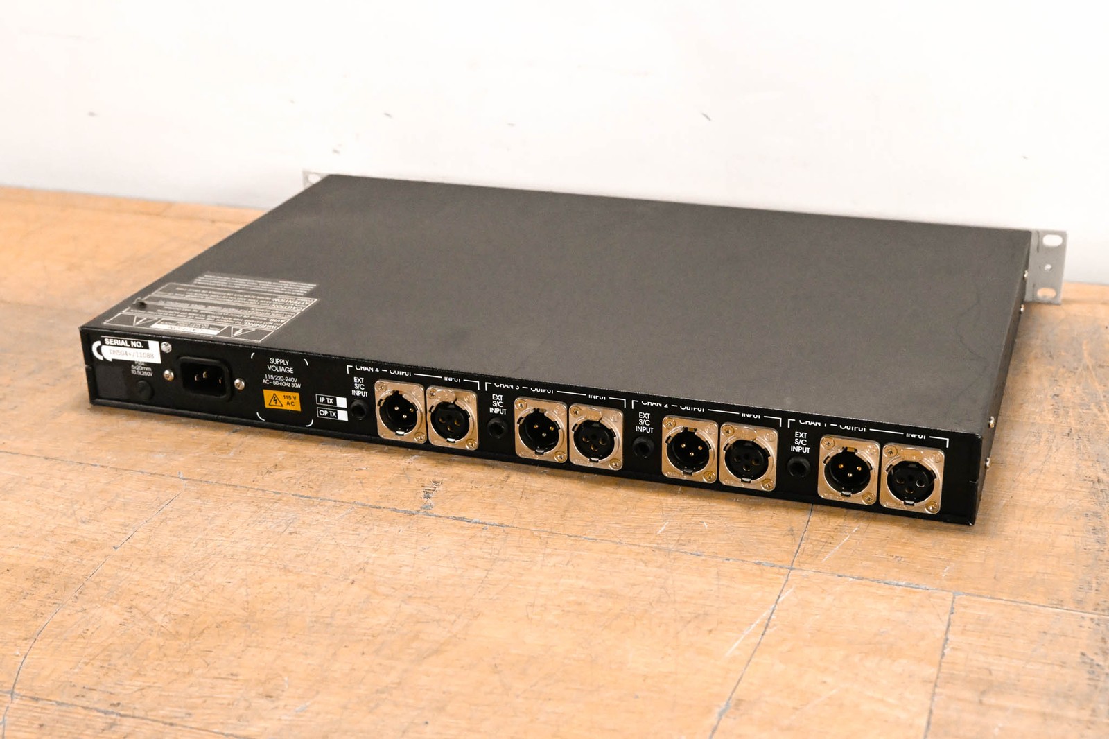 Klark Teknik DN504+ Quad Compressor Limiter CG01XV6