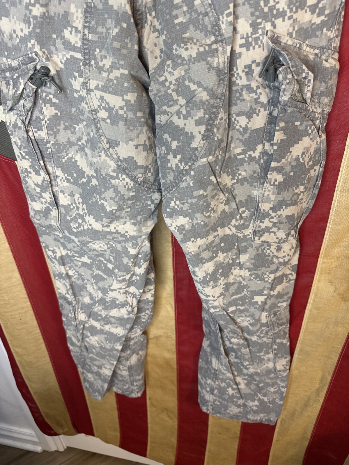 Small Regular - Army Combat Pants ACU Digital Camo USGI 5630