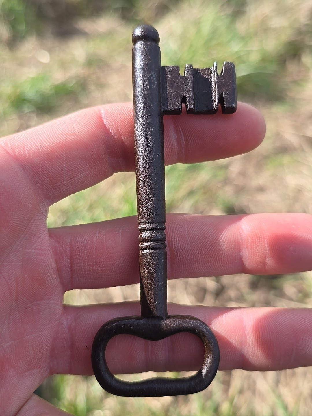 Great 1800s English Iron Chest Key☆ Antique Metal Gate Key☆ 4⅜ inches long