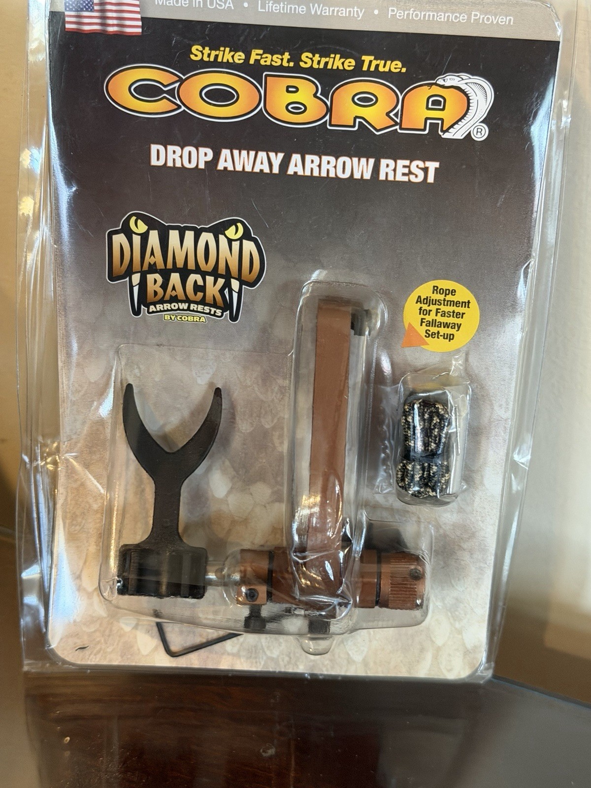 Vintage  COBRA ARCHERY Diamondback DROP-AWAY ARROW REST