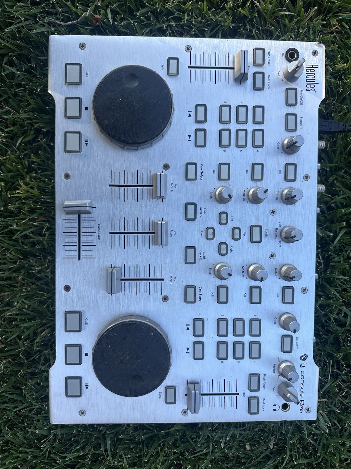 Hercules DJ Console RMX USB DJ Controller Powers On Tested Lights Up
