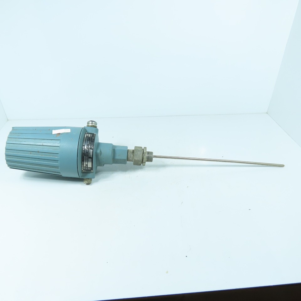 Foxboro RTT10-AQFLS012 Temperature Transmitter 0-150 Deg F 30 VDC 4-20mA Output