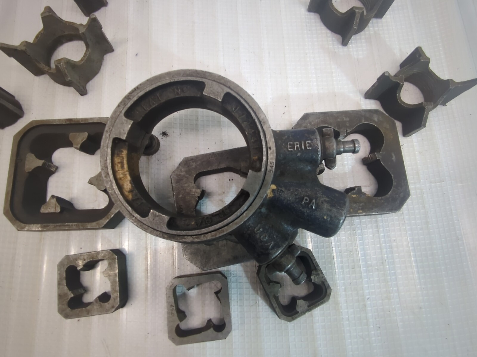 Craftsman REED PIPE THREADING DIE THREADER PLUMBING USA LOT AS IS