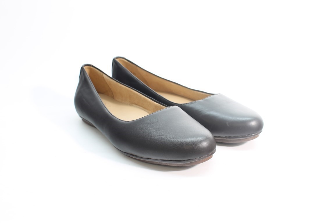 Naturalizer Maxwell Women's Flats  Floor Sample