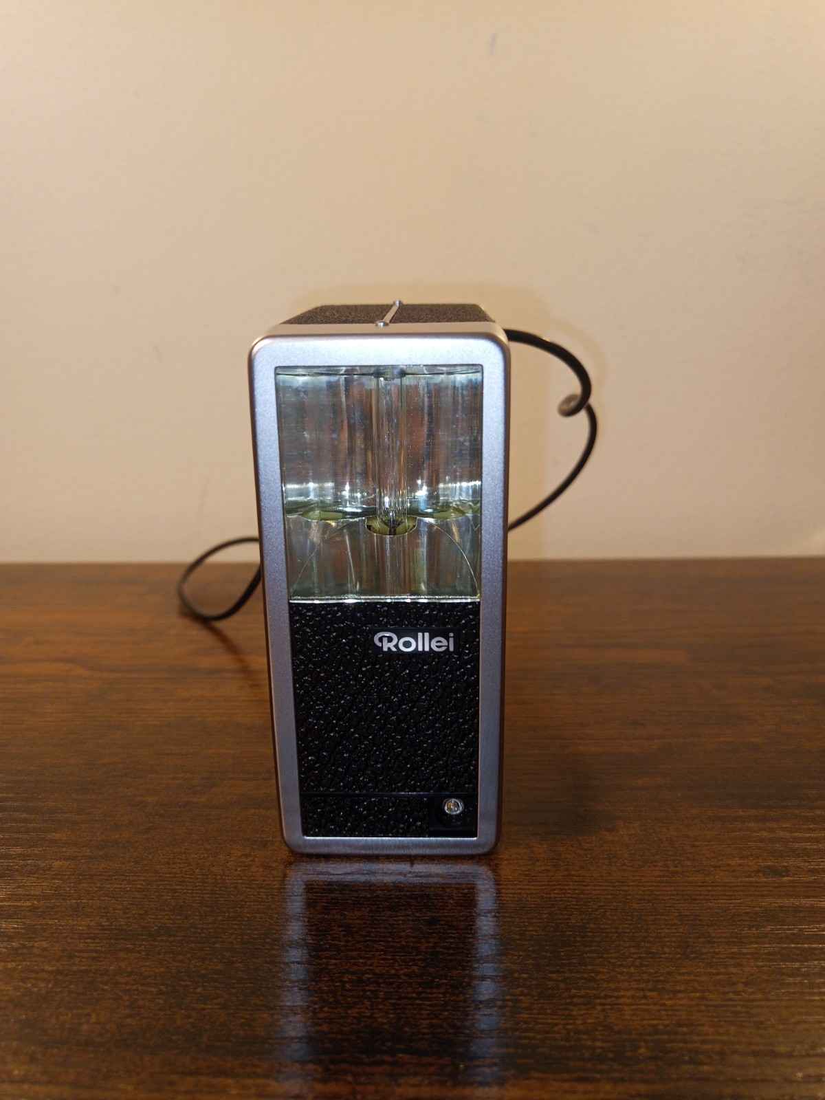Rollie E27c Flash Unit Made In Germany Vintage Hot-shoe Mounted Elect. Compact