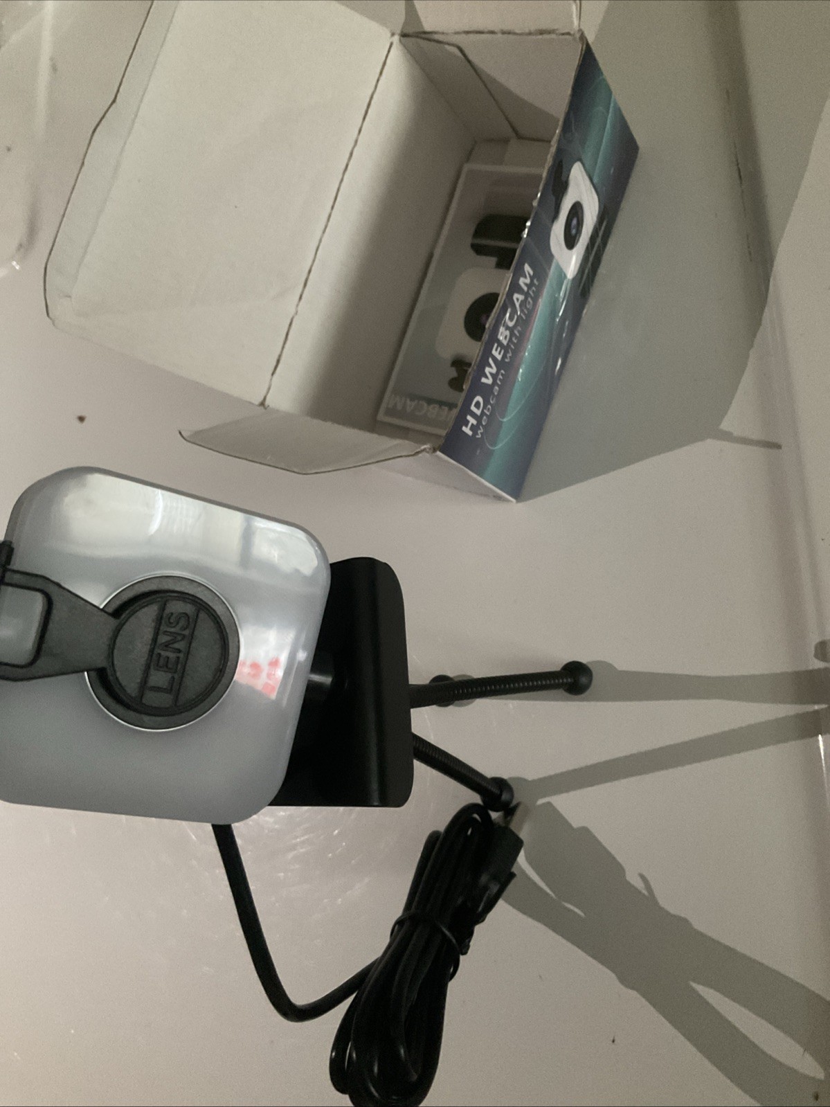 He Webcam 1080p Web Camera with Mic and Privacy Cover And Tripod