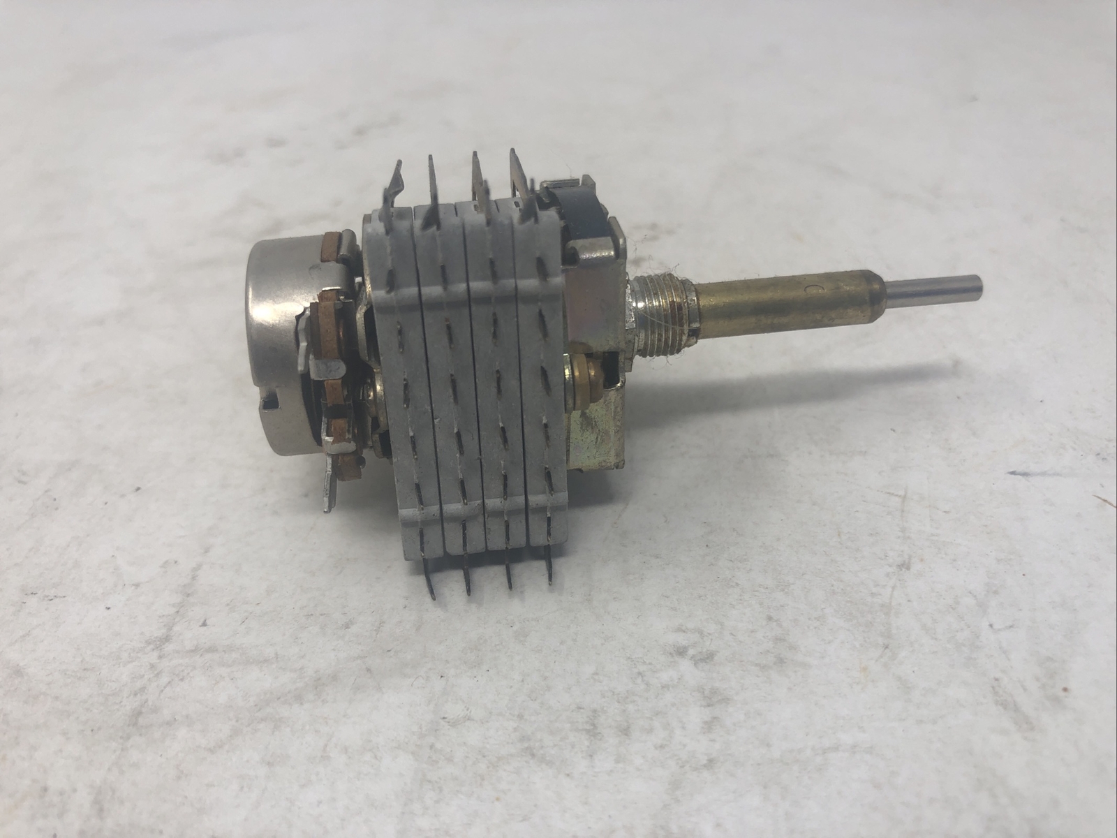 CTS ROTARY SWITCH 137 4 WAFER 5P4890 PCB TERMINALS - NEW OLD STOCK
