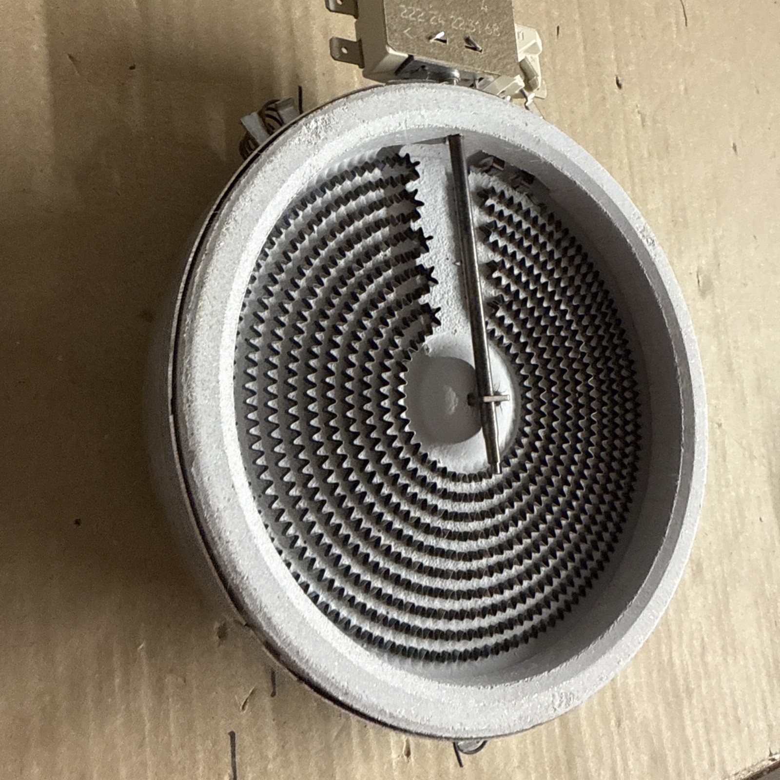 Element Range EER244MSCW Surface Element A28300102
