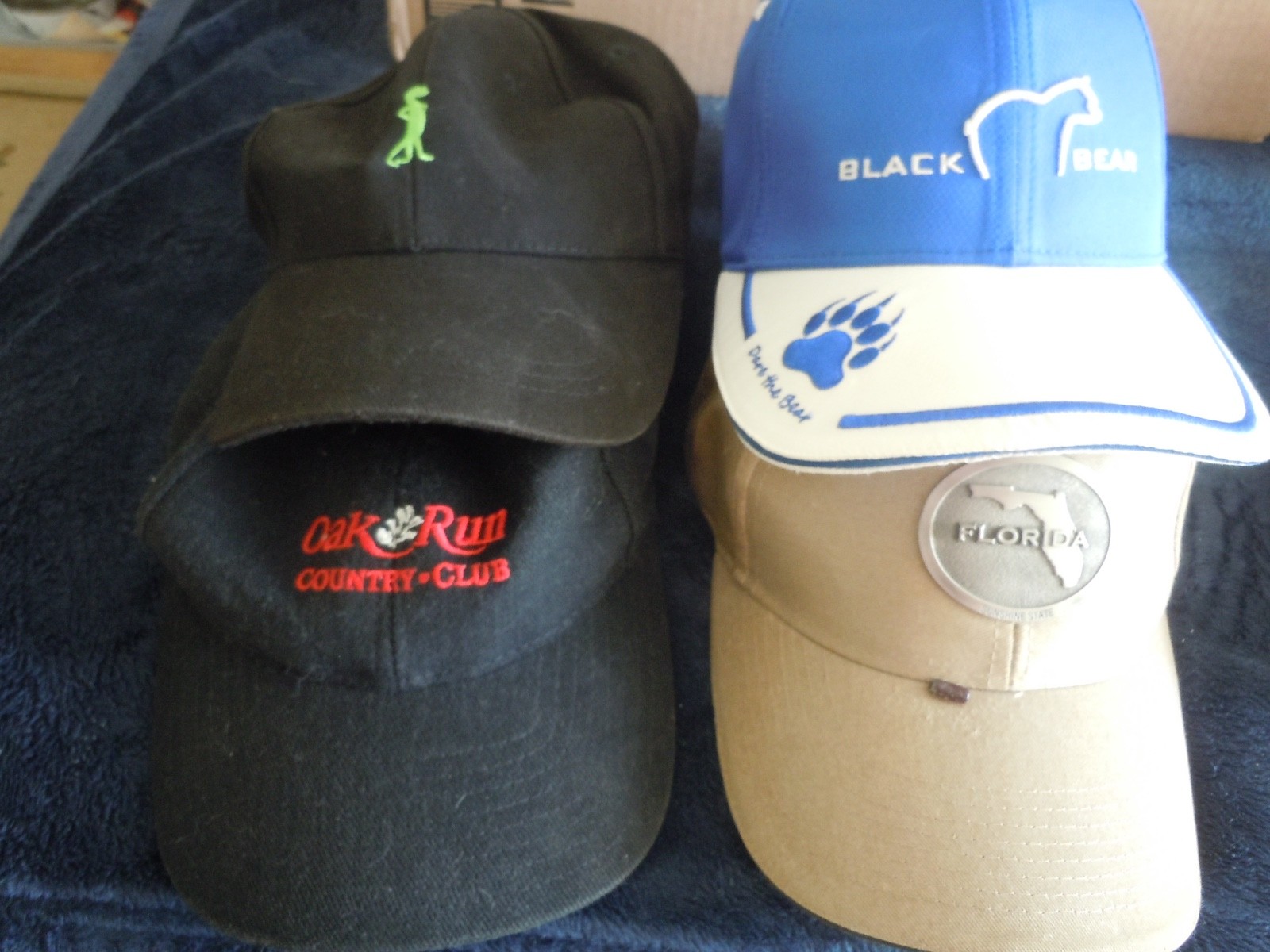 4  GOLF BASEBALL CAPS BLACK BEAR,FLORIDA, GEICO, OAK RUN
