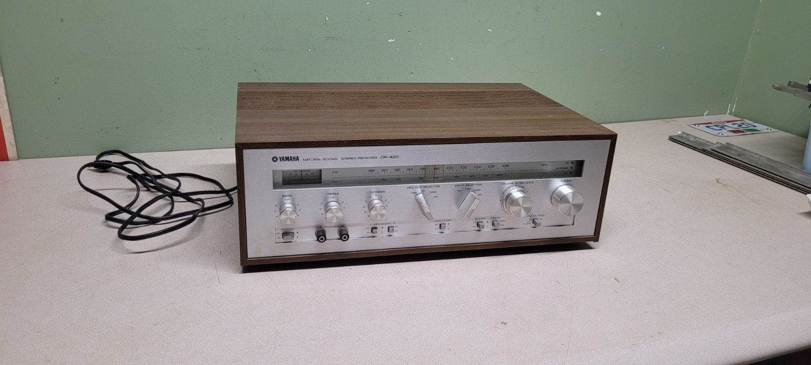 vintage Yamaha cr-420 natural sound stereo needs repair