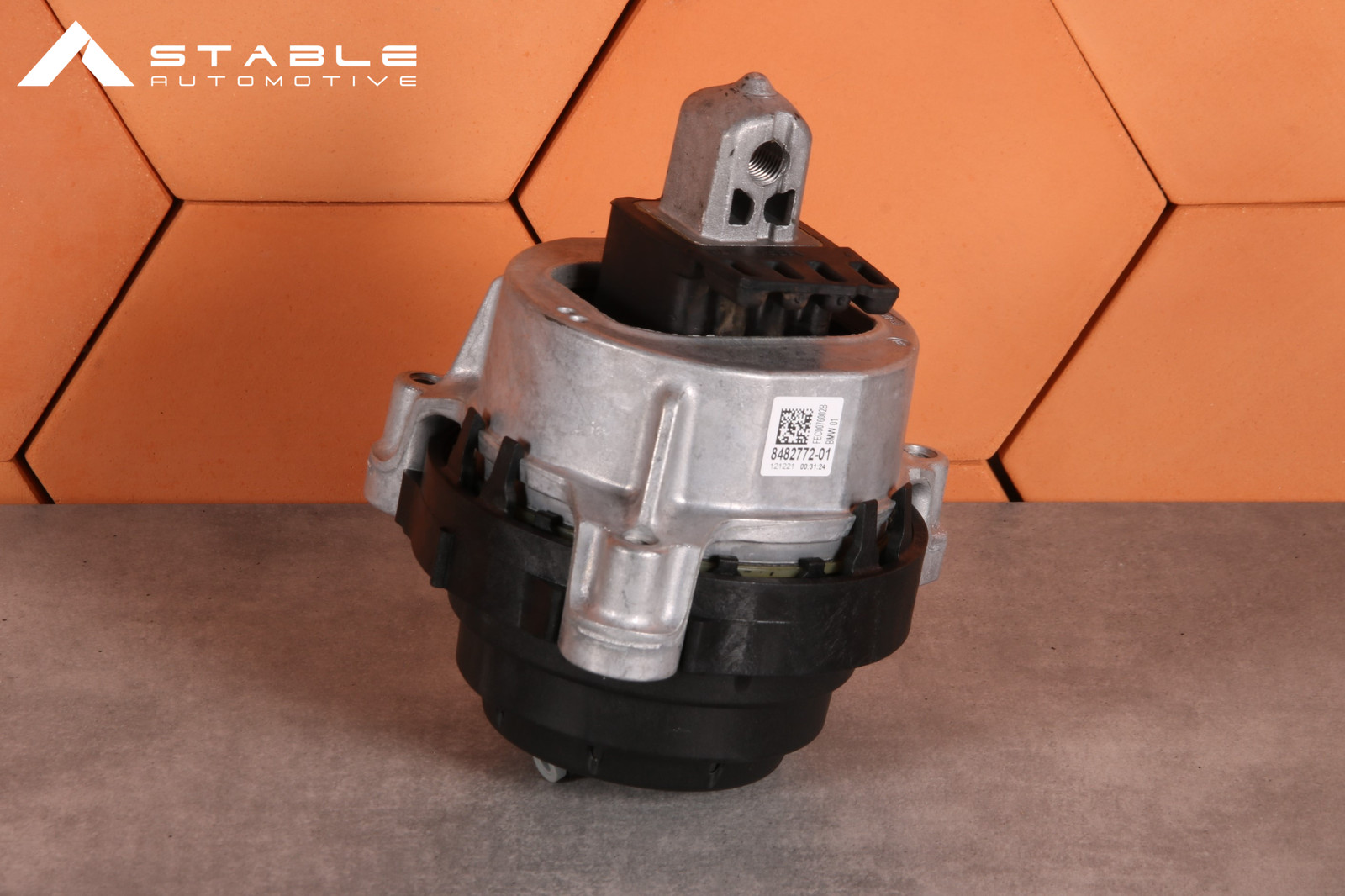 BMW G30 G31 B47 B47B B47D B47F XD5O RIGHT ENGINE MOUNT BRACKET 8482772 31 km !!!