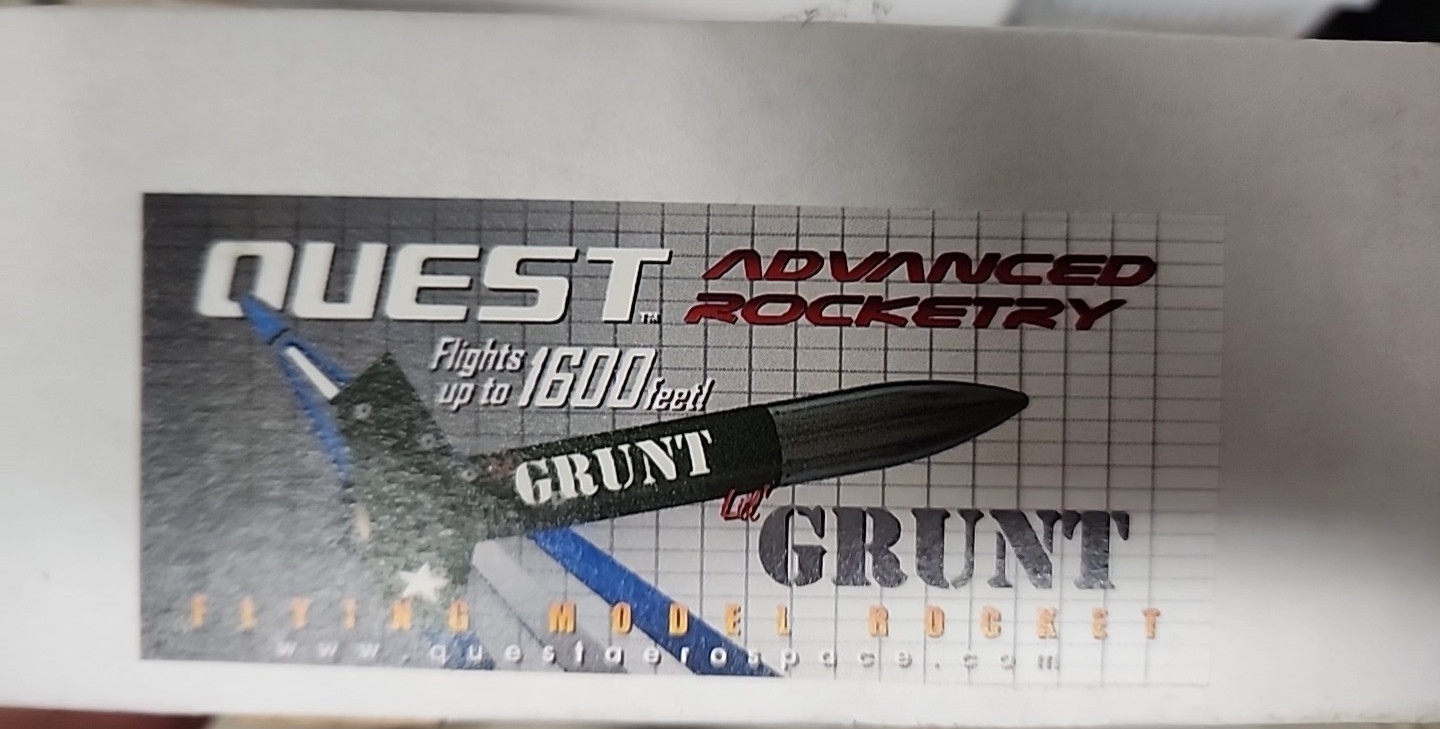 Quest Grunt #5014 Flying Model Rocket Kit Advanced Free shipping! No Reserve!