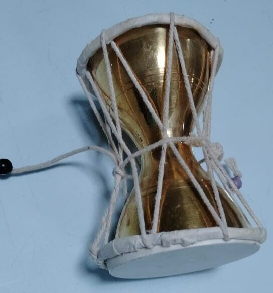 MUSICAL INSTRUMENT