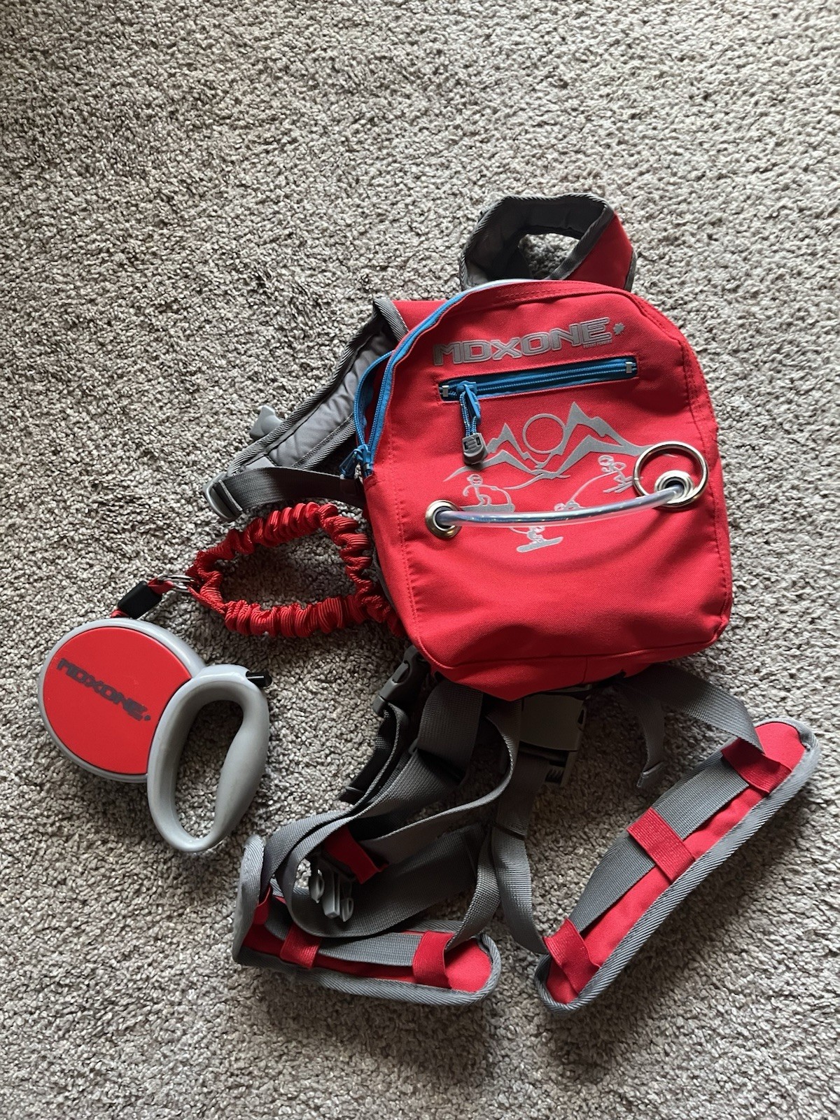 MDXONE Kids Ski & Snowboard Harness Trainer – Retractable Leash, Shock Bun
