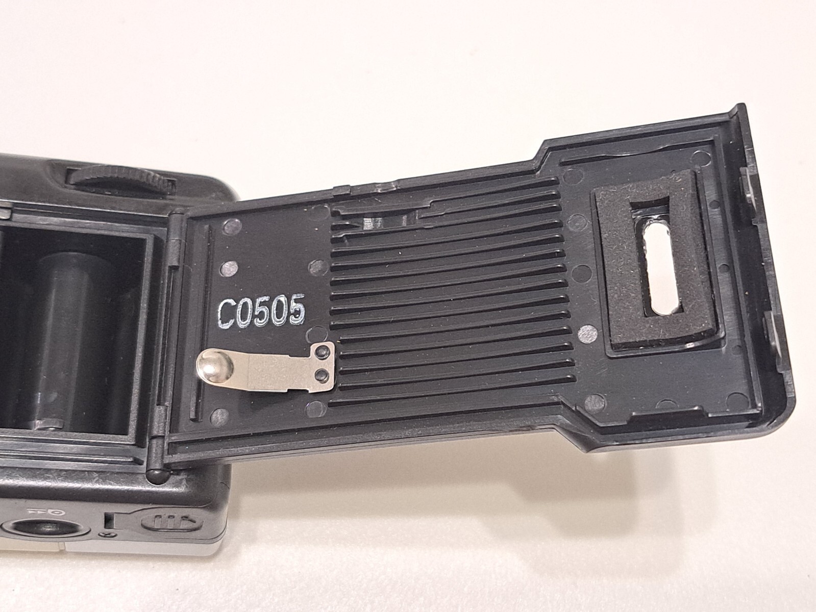 Camera UFO HS 250 flash red eye reduction