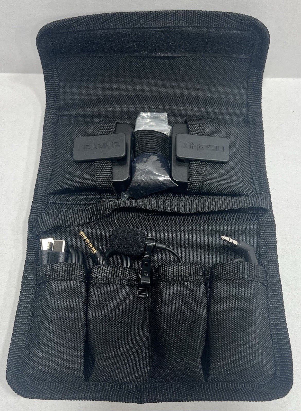 ZINGYOU Wireless V1 Lavalier Microphone System 2.4GHz Black