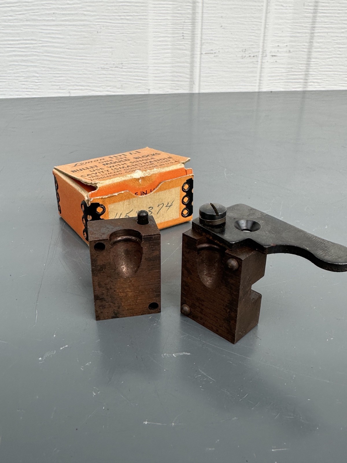 Lyman Ideal 452374 Single Cavity 45 Cal Bullet Mold