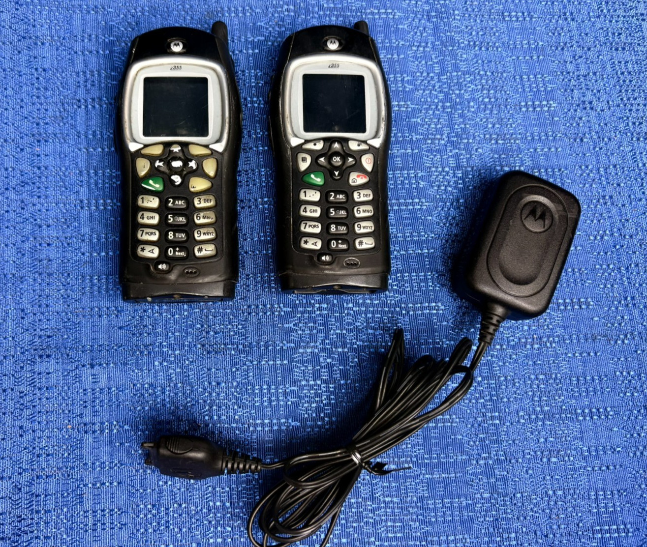 Lot of 2 Motorola Radio i355 Cellular Phone Mobile Rugged Radio H72XAH6RR1AN