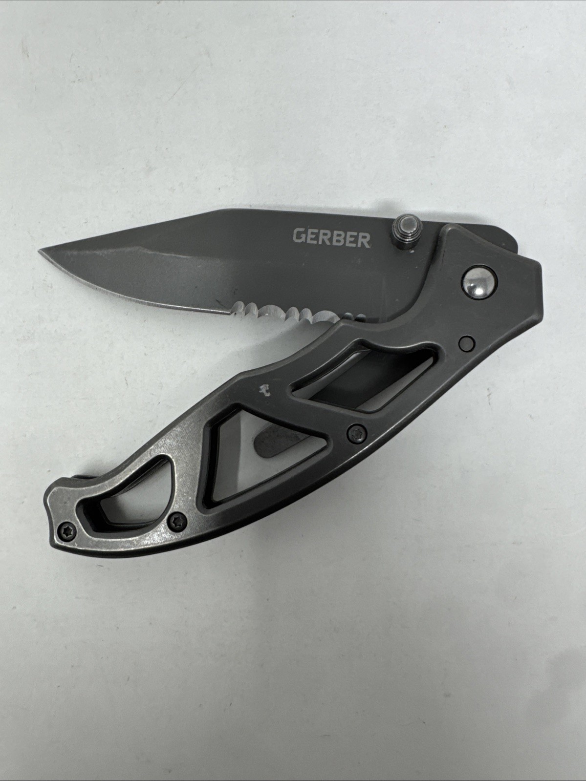 GERBER 4660920A1 Foldable Pocket Knife Gray Foldable #0134