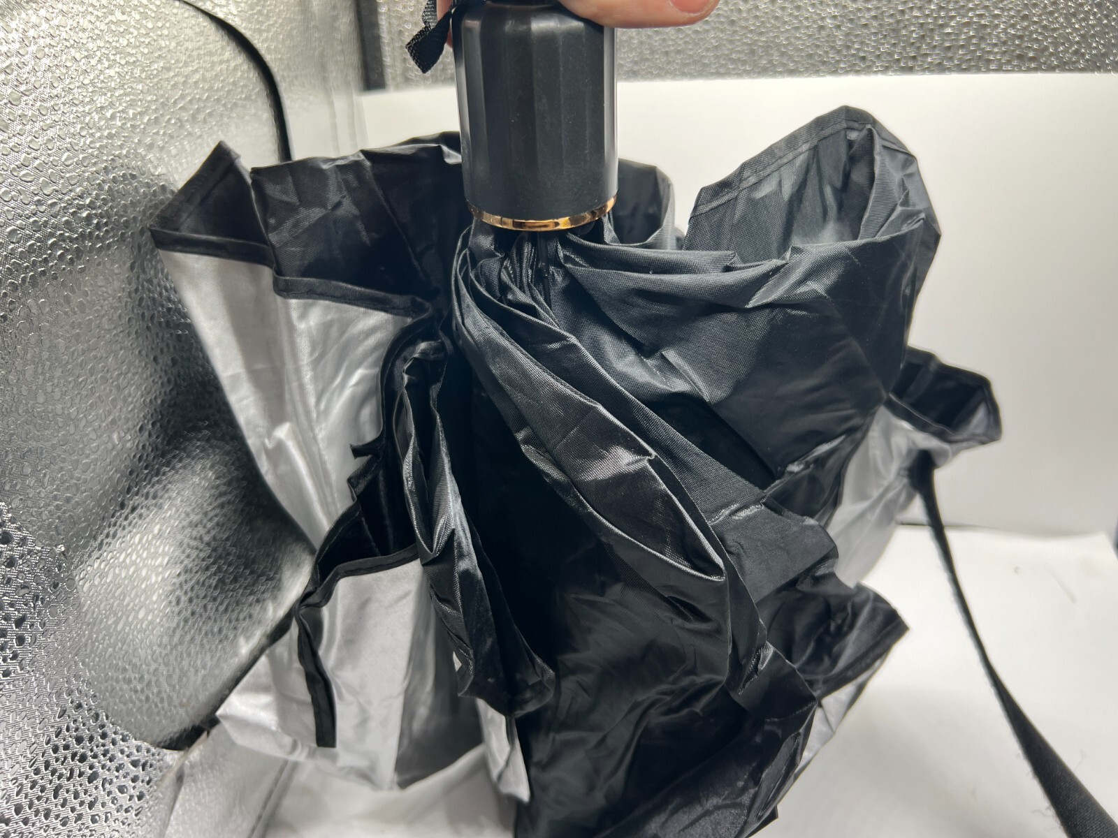 WALTER DRAKE Windshield Umbrella Buddy 373501 Black