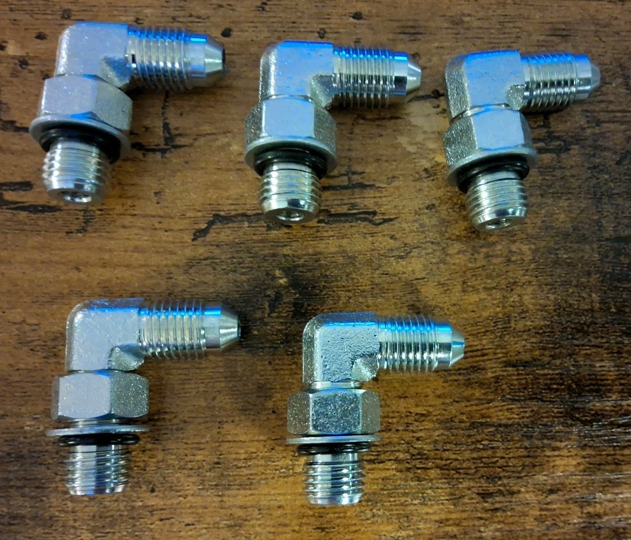 6801-04-04  1/4" MALE JIC X 1/4" MALE O-RING BOSS 90 DEGREE HYDRAULIC Lot Of 5