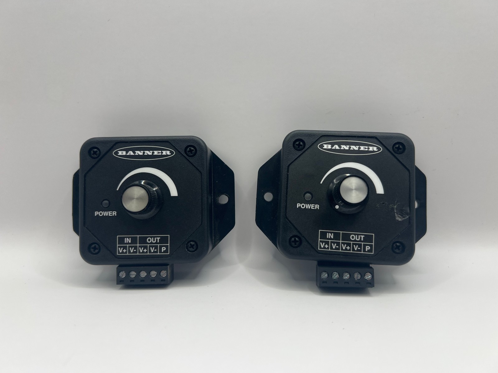 1x Banner Engineering LC65P1T LED Dimmer Module