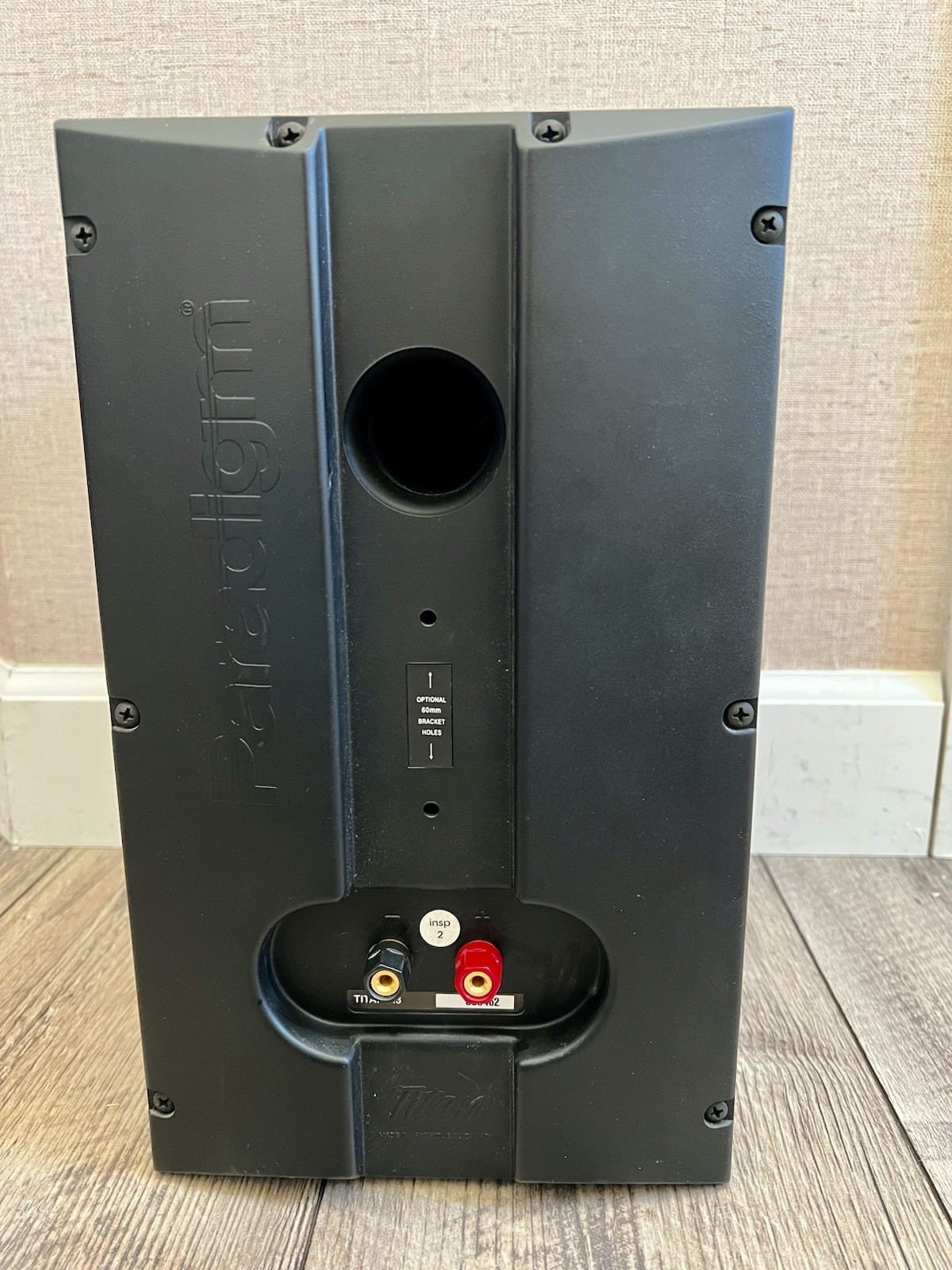 Paradigm Titan v3 Bookshelf Speaker Black