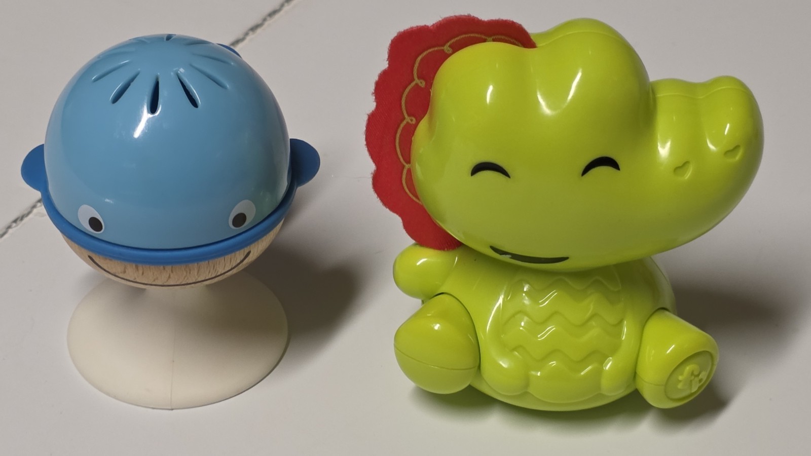 1 Suction Toys And 1 Small Toys