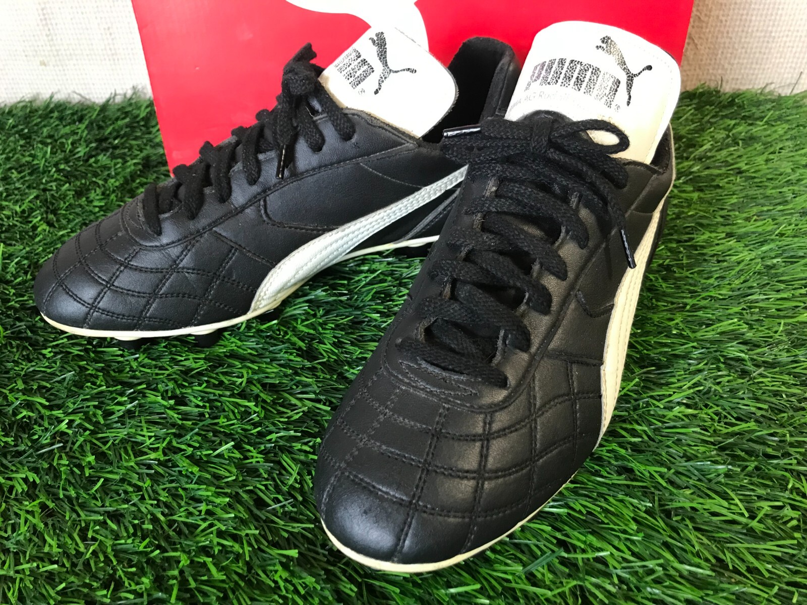 PUMA VINTAGE 1985 ” Regsta-EX" PF0147   US7/ 25cm/UK6.5  MADE IN JAPAN !
