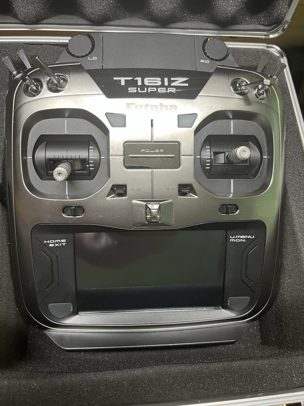 futaba 16izs super