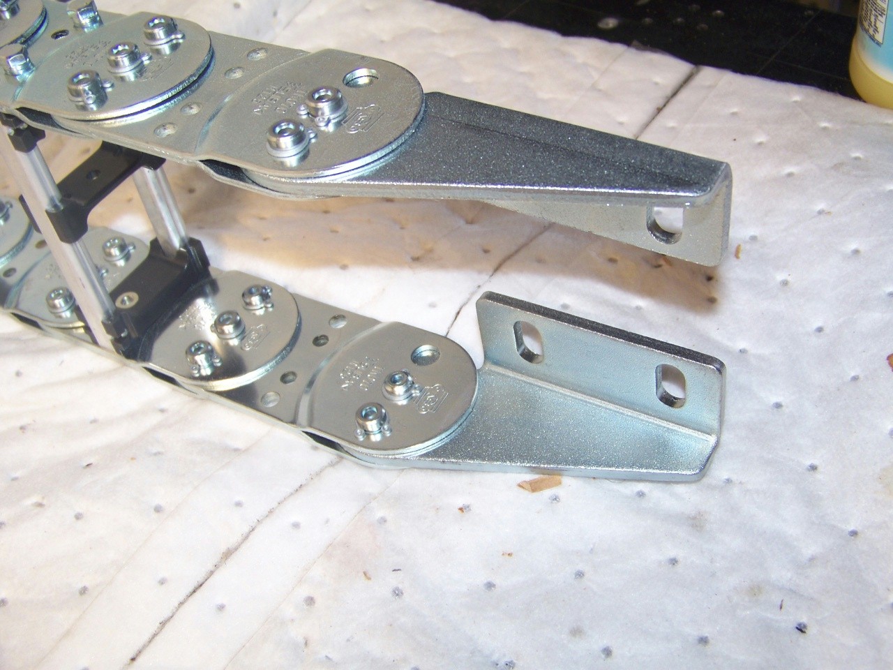 TSUBAKI Wireway/ Hose Carrier/FlexTrack P/N TK070-R125