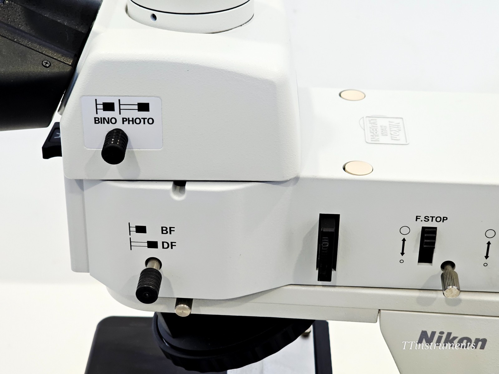 Nikon Eclipse Ci-L Trinocular Upright Biological Microscope + Power Supply