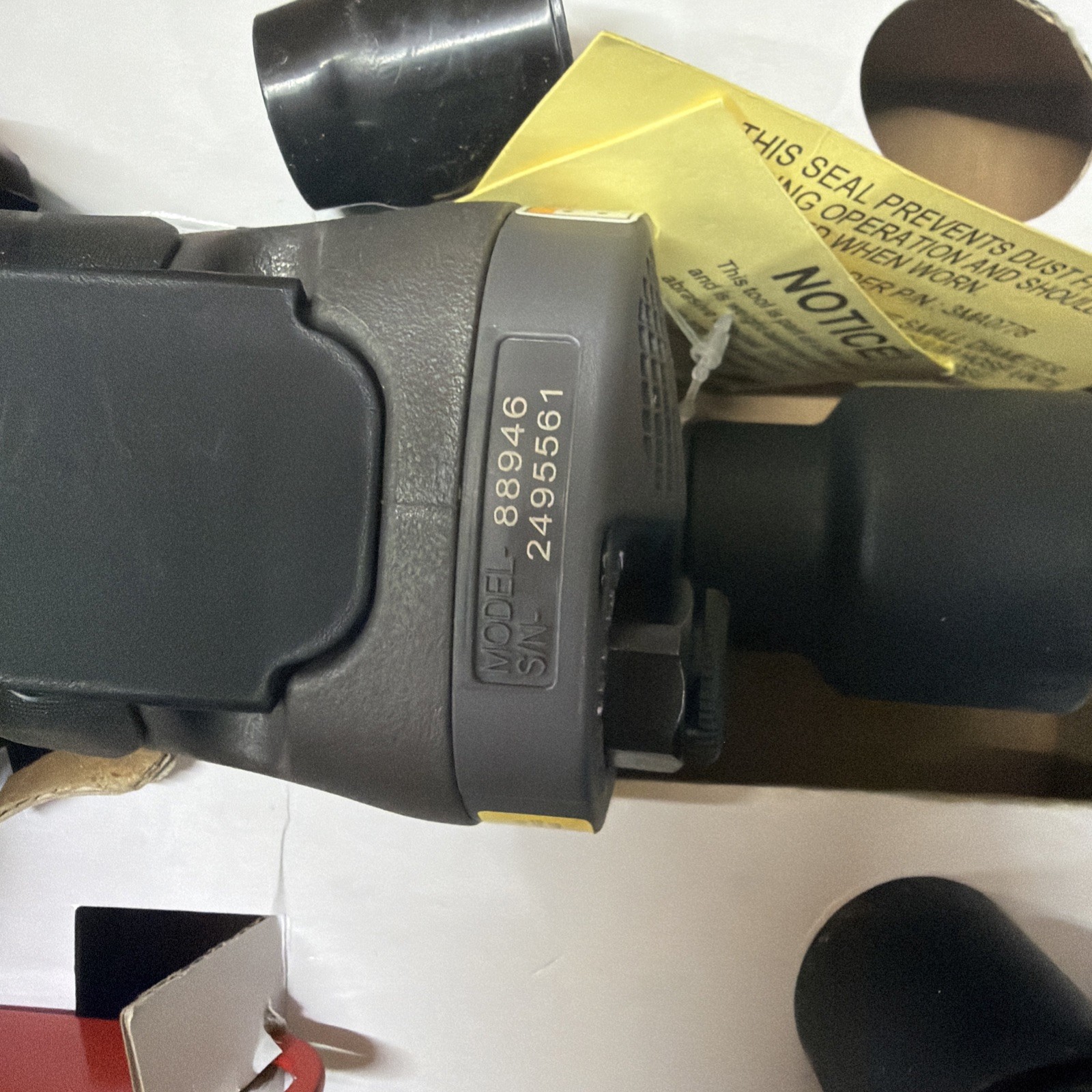 3M Random Orbital Sander, Xtract Pneumatic 88946, 5 in