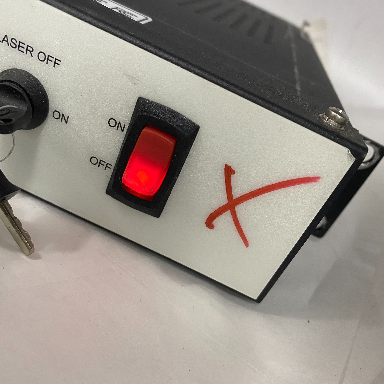 MPB COMMUNICATIONS 1RU-EBS-4010-AC-CA Erbium Broadband Source (EBS) C-band ASE🎯