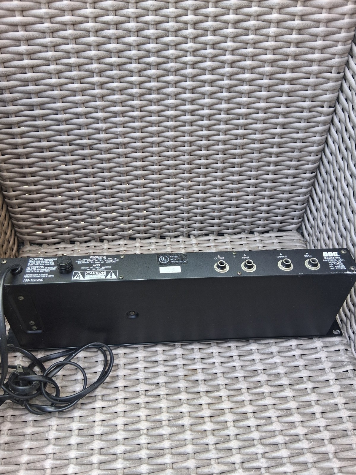 BBE 362 BBE Process Signal Processor 2-Ch Analog 1U Rack 1/4" I/O Black