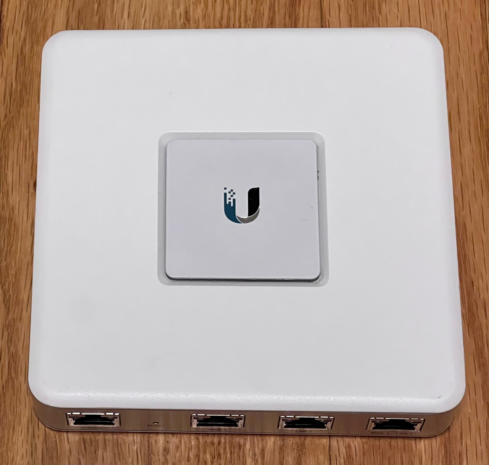 Ubiquiti Unifi Security Gateway USG