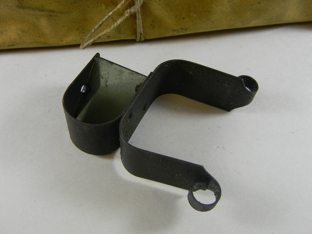 ITALIAN  PIETRO BERETTA M1 GARAND AIMING DEVICE