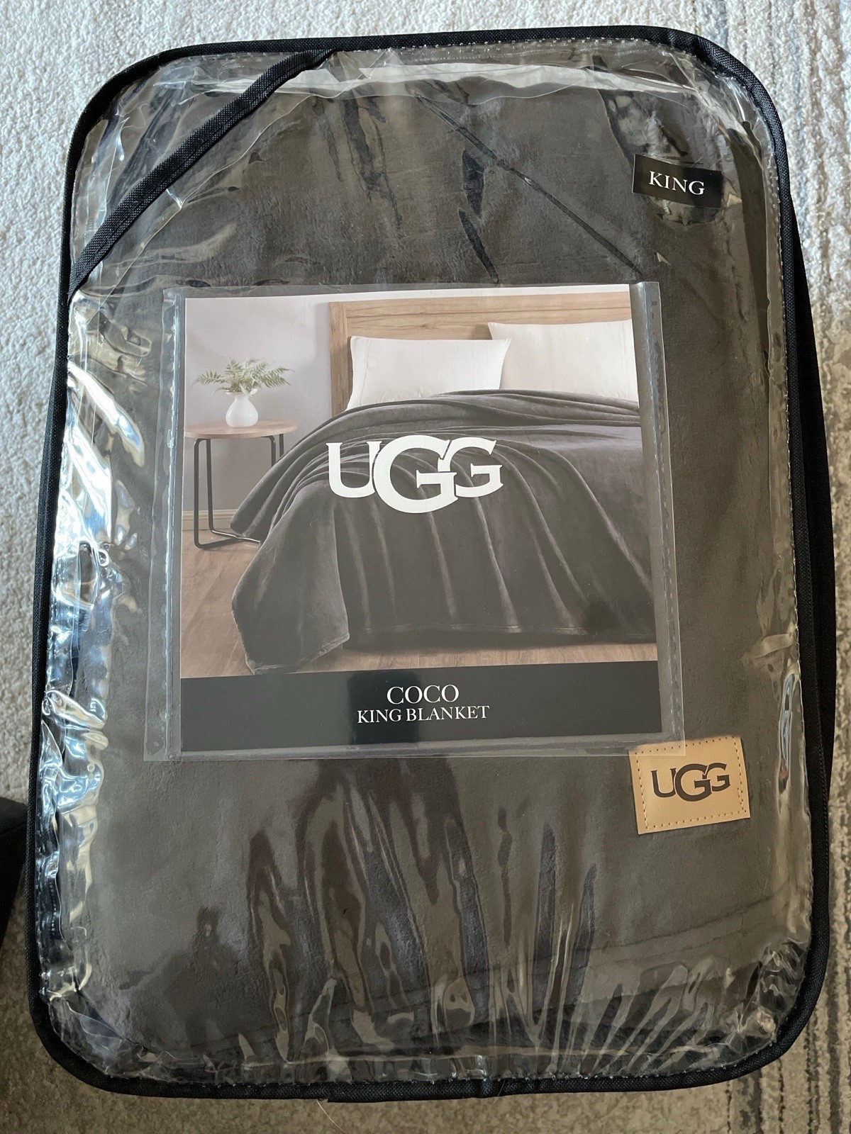 UGG Coco King Blanket Charcoal (110 x 90 in)